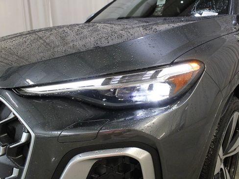 New 2026 Audi SQ5 Prestige AWD/4WD image 33