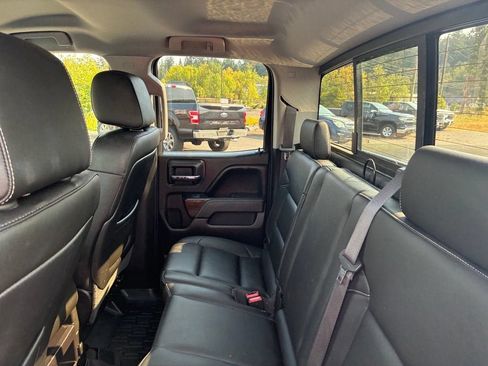 Used 2015 GMC Sierra 1500 SLT w/ SLT Preferred Package AWD/4WD image 16