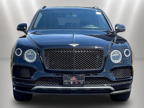 Used 2019 Bentley Bentayga AWD/4WD image 2