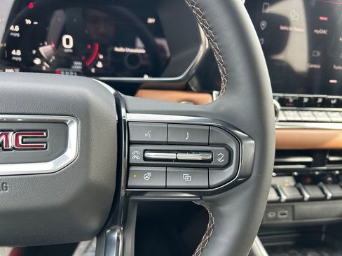 New 2026 GMC Canyon AT4 w/ AT4 Premium Package image 22