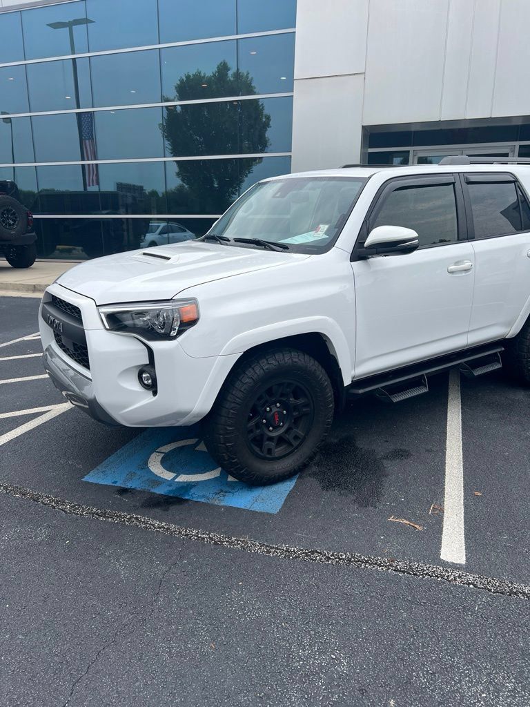 Used 2024 Toyota 4Runner TRD Off-Road Premium w/ Moonroof Package AWD/4WD image 2