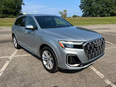 Used 2025 Audi Q7 3.0T Premium Plus