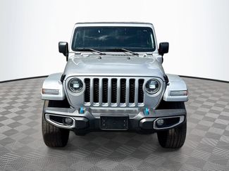 Used 2023 Jeep Wrangler Unlimited Sahara w/ Dual Top Group AWD/4WD video 2