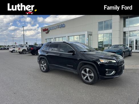 Used 2019 Jeep Cherokee Limited w/ Trailer Tow Group AWD/4WD image 1