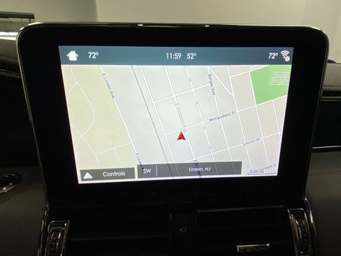 Used 2019 Lincoln Navigator Reserve AWD/4WD image 31