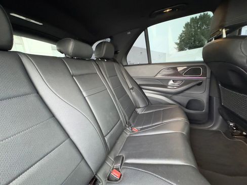 Used 2021 Mercedes-Benz GLE 350 image 23