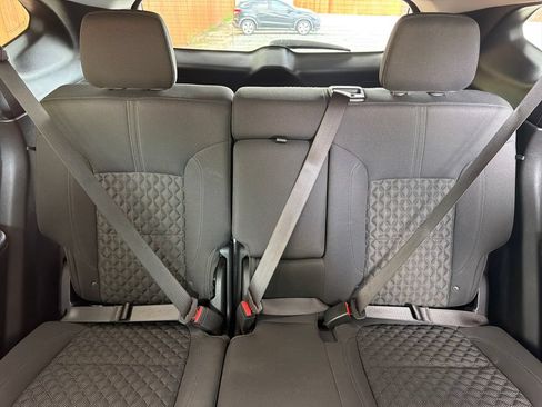 Used 2022 Chevrolet Blazer LT FWD image 29