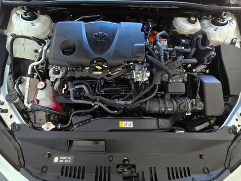 Used 2025 Toyota Camry LE FWD image 20