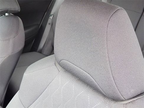 Used 2023 Toyota Corolla Cross LE image 10