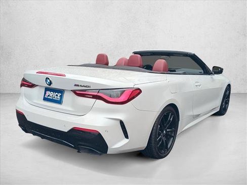 Used 2022 BMW M440i Convertible w/ Premium Package image 5