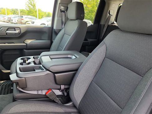 New 2026 GMC Sierra 1500 Pro w/ Pro Value Package image 14