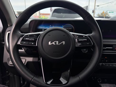 Used 2024 Kia Seltos S image 17