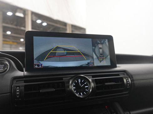 Used 2024 Lexus IS 500 image 29