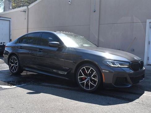 Used 2023 BMW 530e RWD image 4