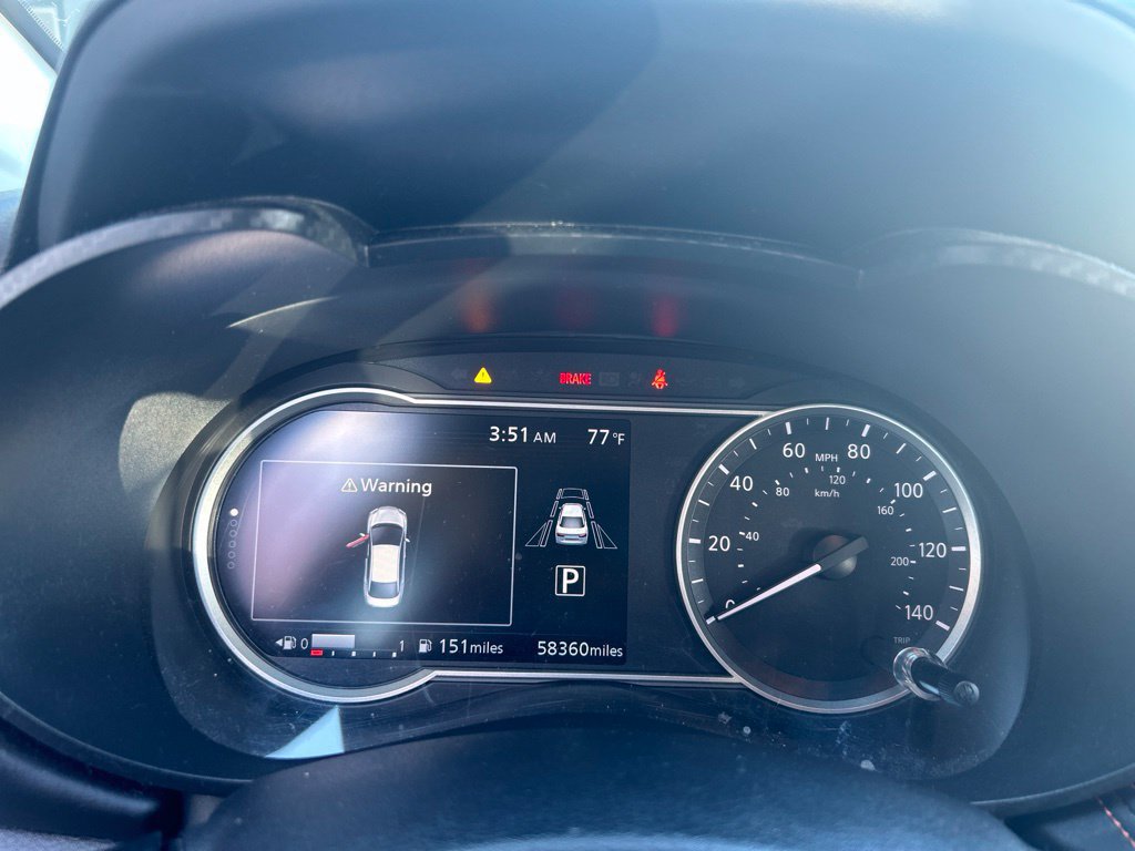 Used 2021 Nissan Versa SR w/ Convenience Package FWD image 6