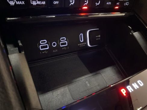 Used 2022 Jeep Grand Cherokee Limited 4xe w/ Luxury Tech Group II AWD/4WD image 60