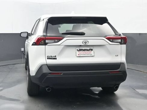 Used 2025 Toyota RAV4 LE FWD image 17