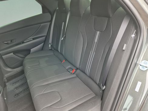 New 2026 Hyundai Elantra Sport FWD image 16