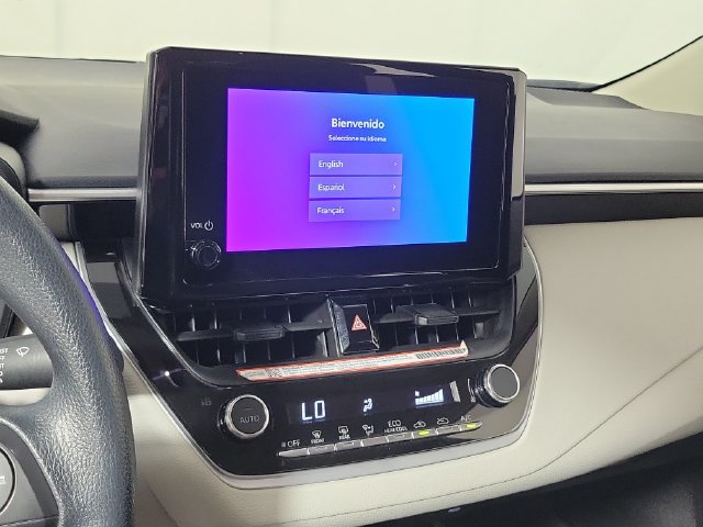 Used 2025 Toyota Corolla LE FWD image 28