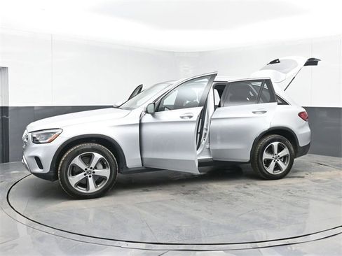 Used 2020 Mercedes-Benz GLC 300 4MATIC image 50