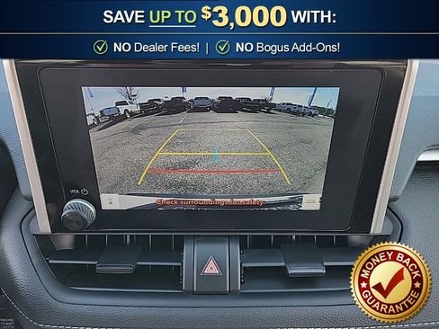 Used 2025 Toyota RAV4 XLE image 27