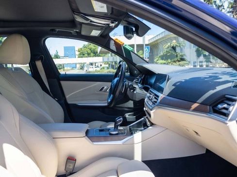 Used 2020 BMW 330i Sedan w/ Premium Package image 14