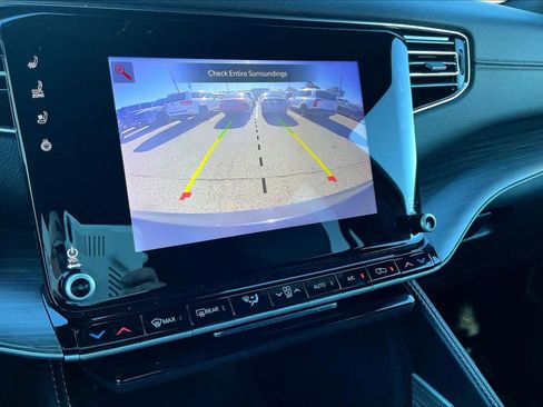 Used 2023 Jeep Wagoneer L Series III image 25