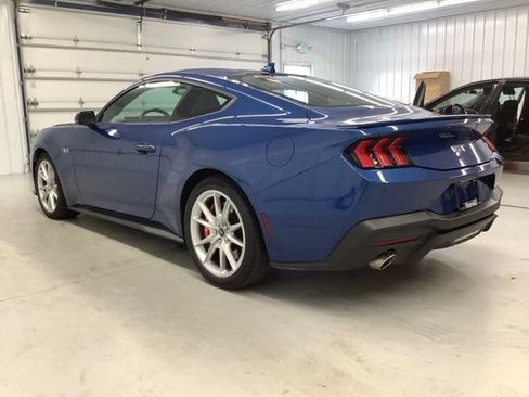 Used 2024 Ford Mustang GT Premium RWD image 4