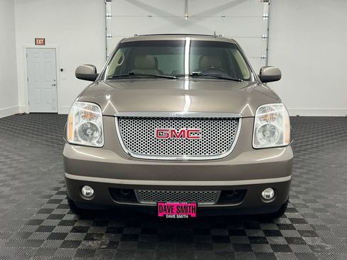 Used 2013 GMC Yukon Denali image 5