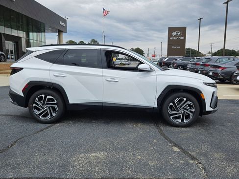 New 2026 Hyundai Tucson Limited FWD image 14