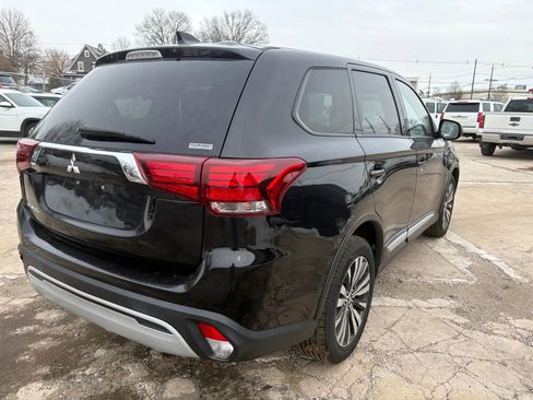 Used 2020 Mitsubishi Outlander ES image 8