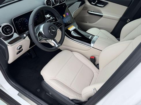 New 2026 Mercedes-Benz GLC 300 4MATIC image 4