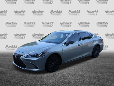 Used 2021 Lexus ES 300h w/ Premium Package FWD image 5