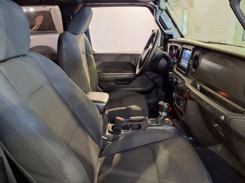 Used 2023 Jeep Wrangler Sport AWD/4WD image 28