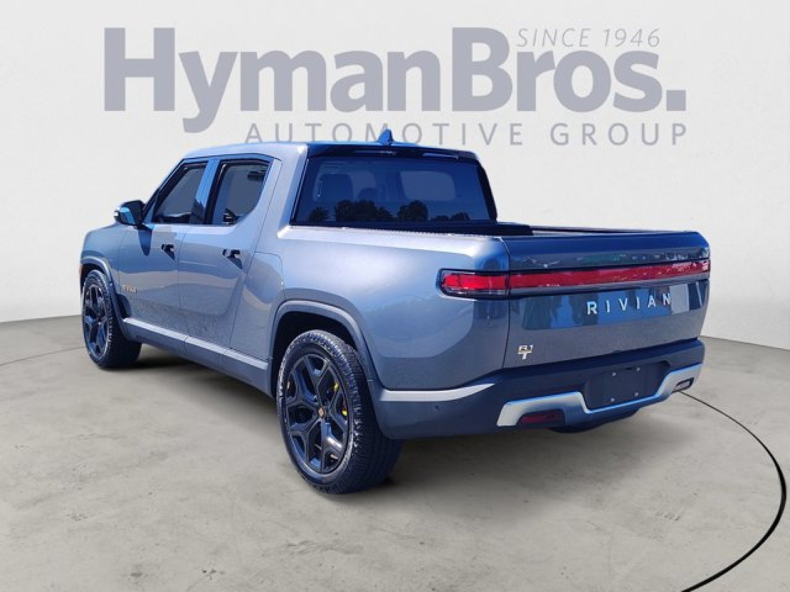 Used 2023 Rivian R1T Adventure Quad AWD/4WD image 5