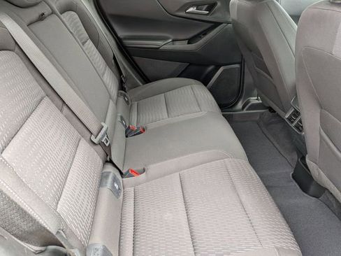 Used 2025 Chevrolet Equinox LT image 29