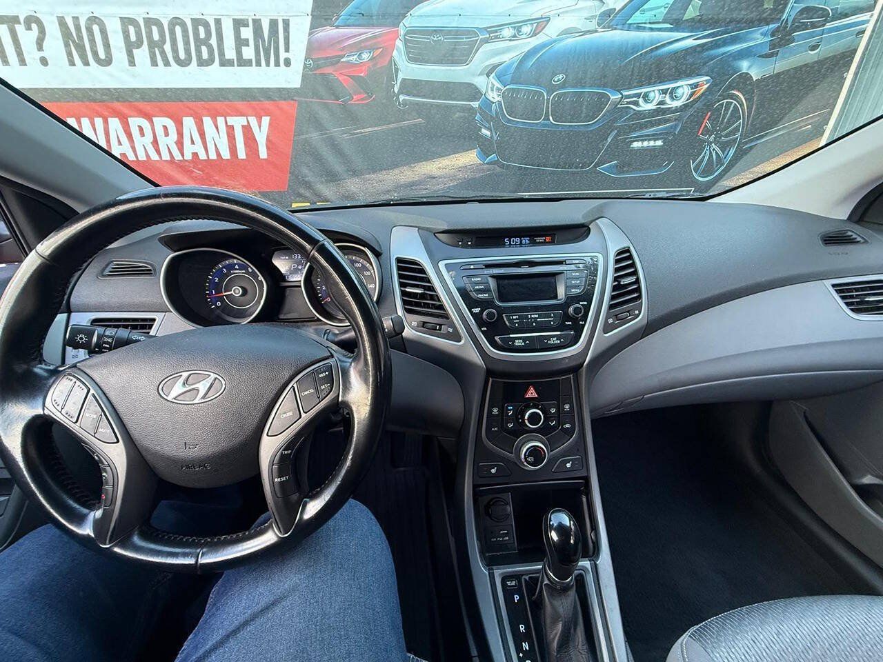 Used 2014 Hyundai Elantra FWD image 13