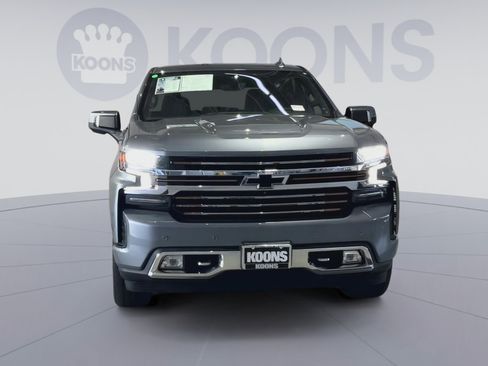 Used 2020 Chevrolet Silverado 1500 High Country w/ Technology Package AWD/4WD image 4
