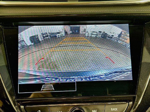 Used 2021 Chevrolet TrailBlazer LT w/ Convenience Package FWD image 30