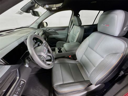New 2026 GMC Acadia AT4 w/ Luxury Package AWD/4WD image 16