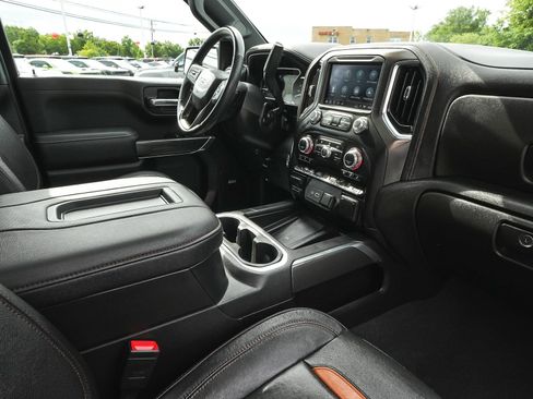 Used 2022 GMC Sierra 1500 AT4 w/ AT4 Premium Package AWD/4WD image 46
