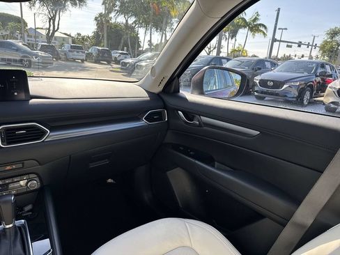 Used 2025 MAZDA CX-5 AWD 2.5 S w/ Preferred Package image 15