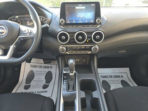 Used 2024 Nissan Sentra SV FWD image 16