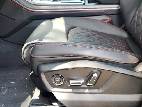 New 2026 Audi SQ8 Prestige AWD/4WD image 27