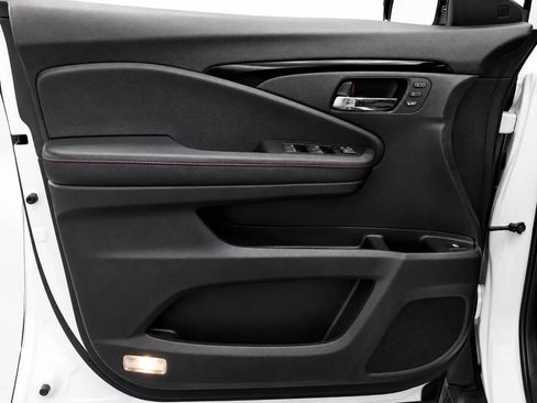 Used 2023 Honda Ridgeline Black Edition image 19