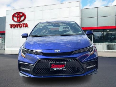 Used 2021 Toyota Corolla SE w/ SE Premium Package FWD image 13