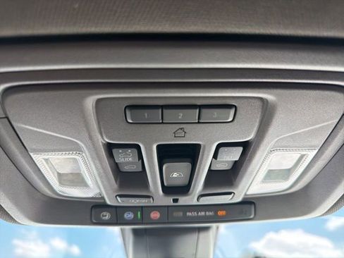 Used 2020 GMC Sierra 2500 Denali w/ Denali Ultimate Package image 21