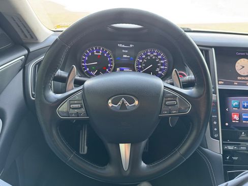 Used 2015 INFINITI Q50 Sport image 16