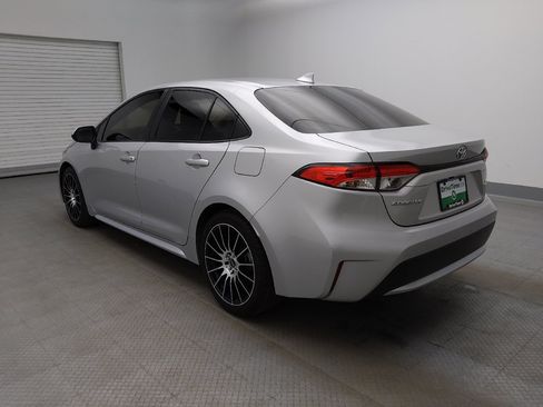 Used 2020 Toyota Corolla LE FWD image 5