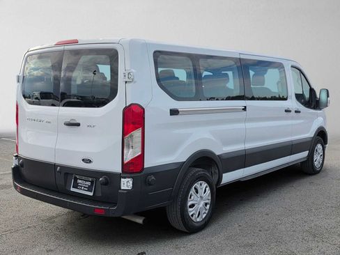 Used 2024 Ford Transit 350 XLT RWD image 3